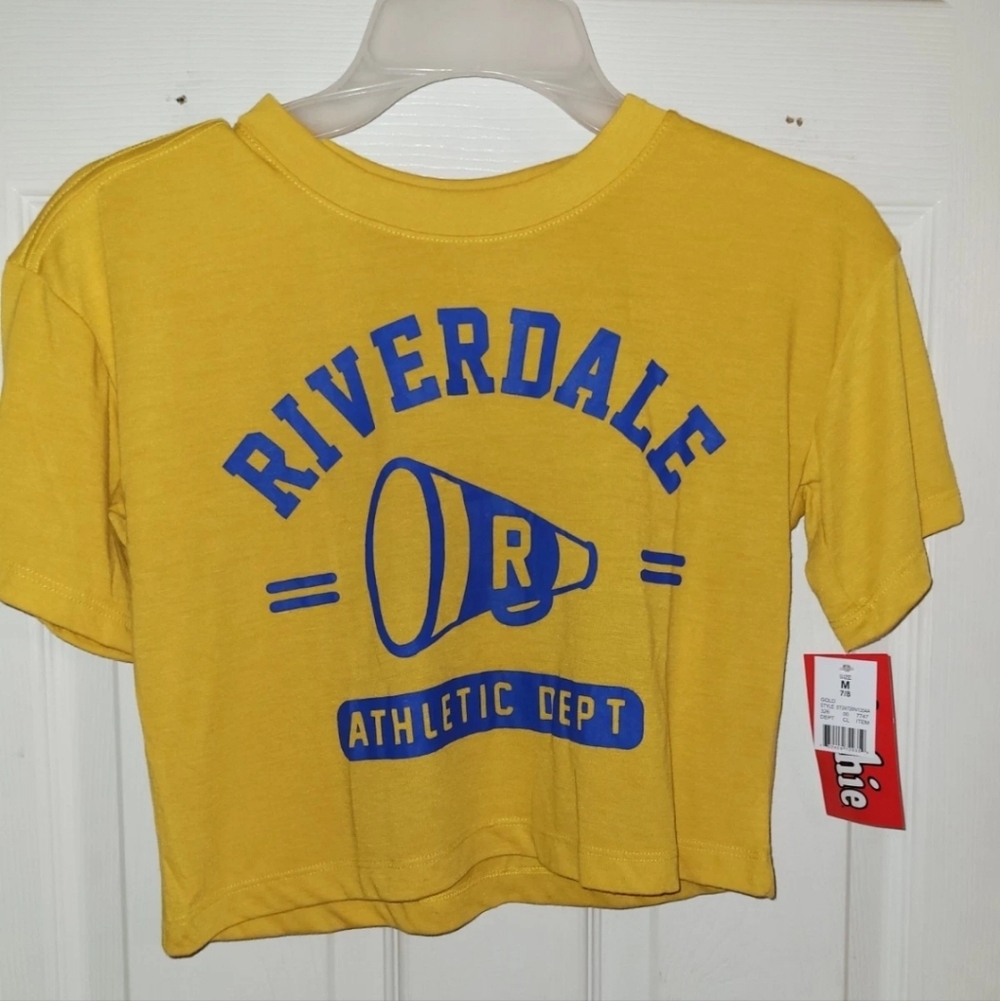 Yellow Riverdale Graphic Tee Cheer Crop Top Size Medium